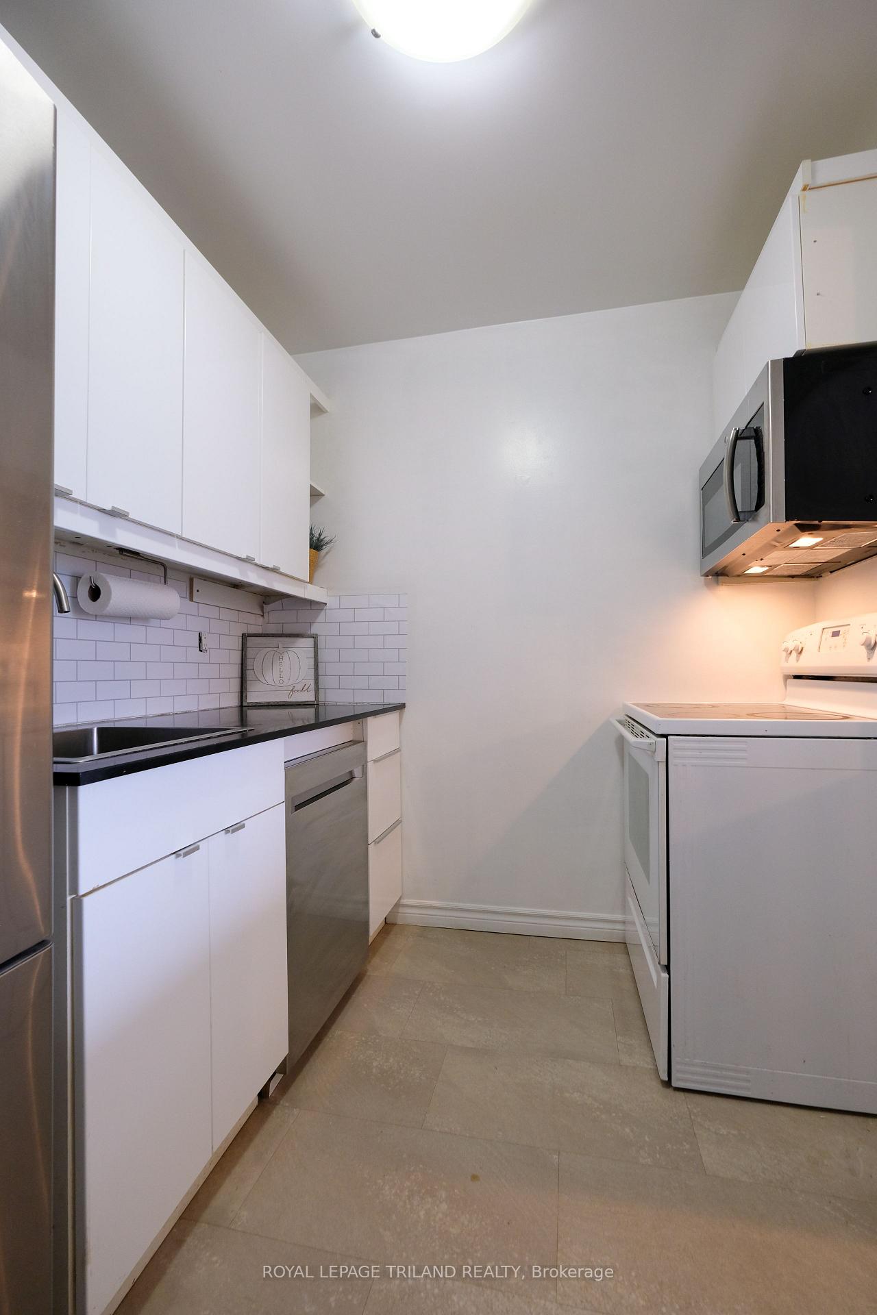Photo 11 of Unit 605, 650 Cheapside Street, London, East C — HOMEH