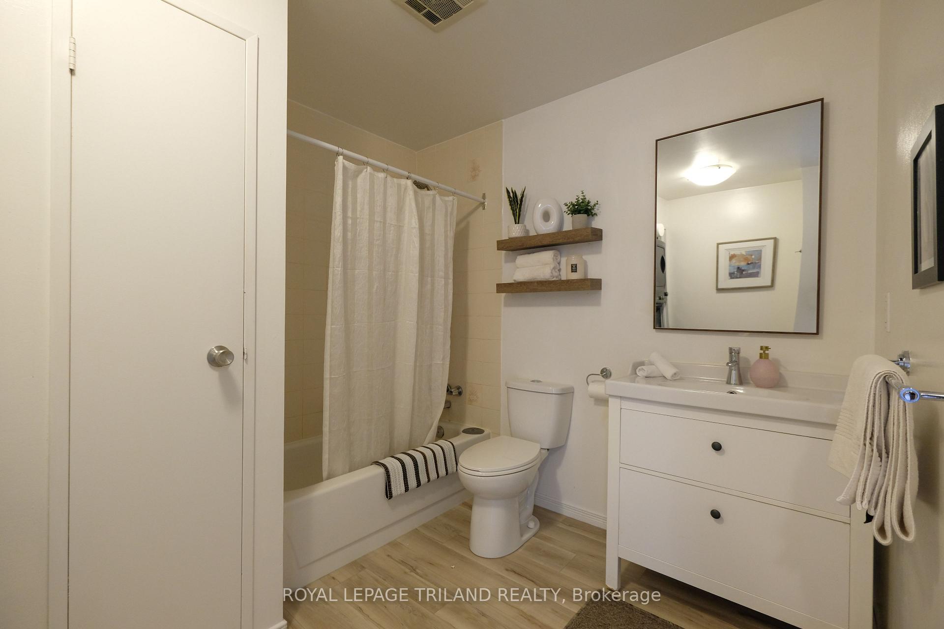 Photo 15 of Unit 605, 650 Cheapside Street, London, East C — HOMEH