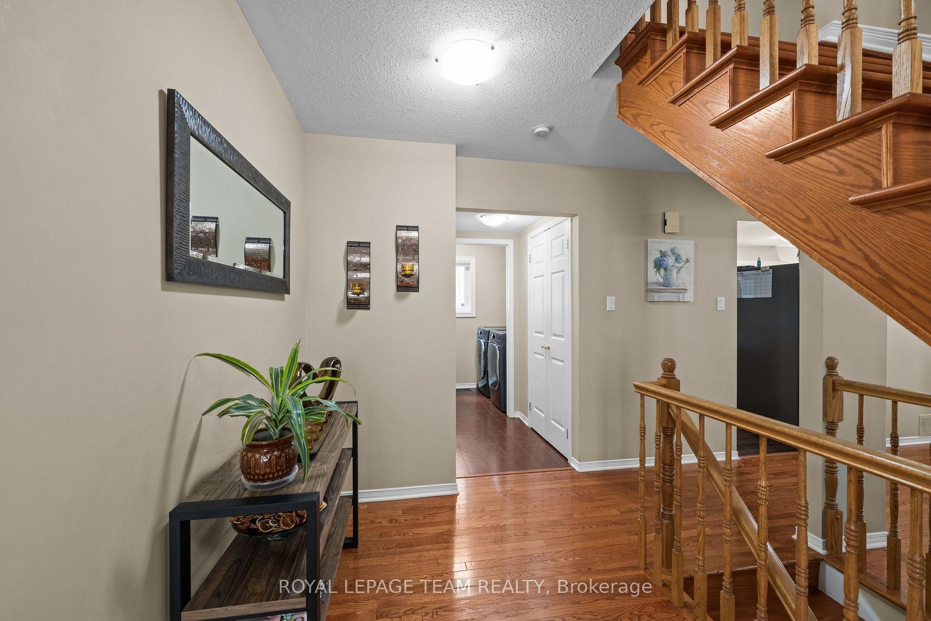 Photo 7 of 6524 Tooney Drive, Ottawa, Orleans/Sunridge — HOMEH