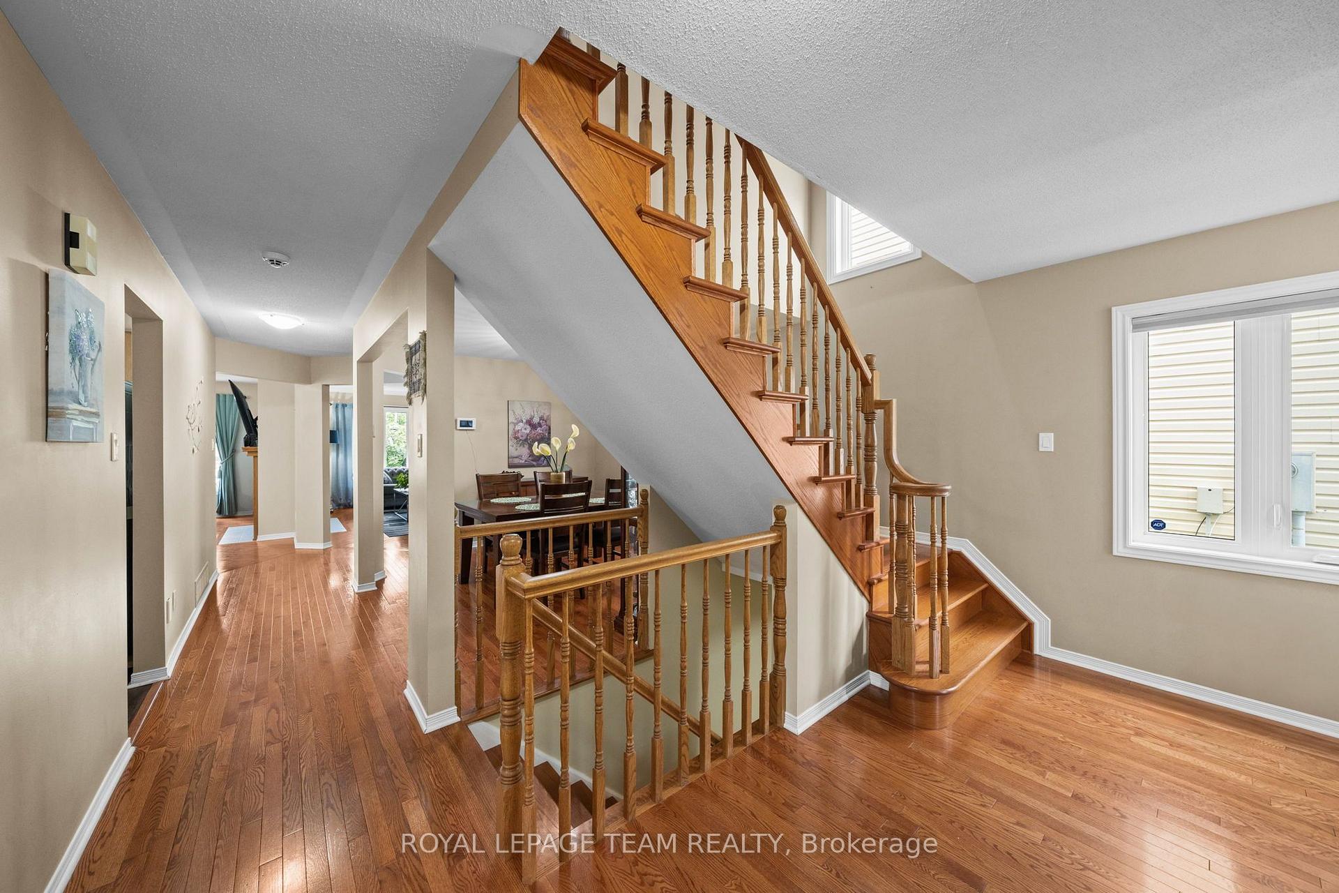 Photo 8 of 6524 Tooney Drive, Ottawa, Orleans/Sunridge — HOMEH