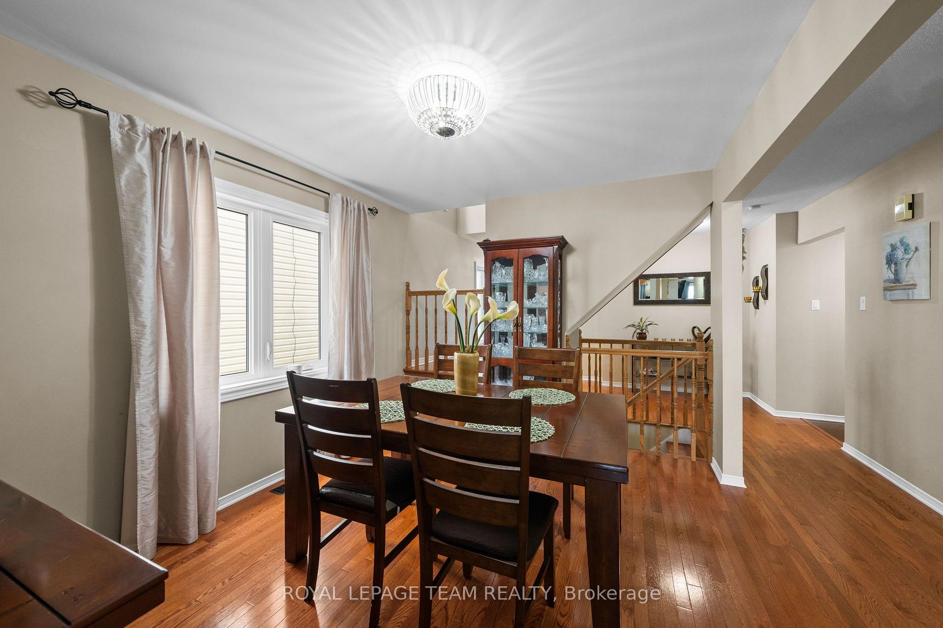 Photo 11 of 6524 Tooney Drive, Ottawa, Orleans/Sunridge — HOMEH