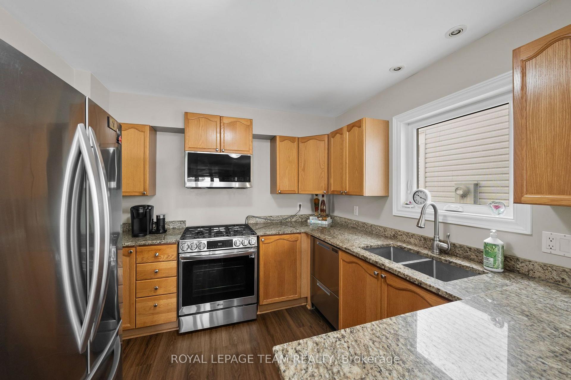 Photo 15 of 6524 Tooney Drive, Ottawa, Orleans/Sunridge — HOMEH