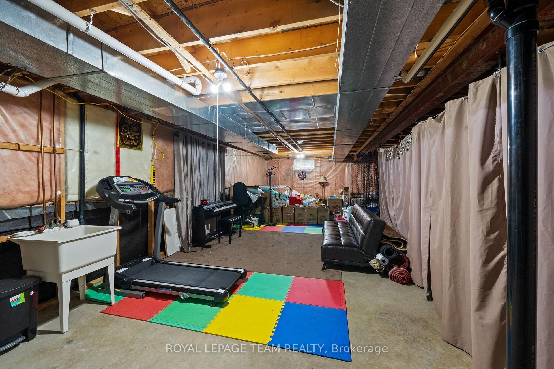 Photo 45 of 6524 Tooney Drive, Ottawa, Orleans/Sunridge — HOMEH