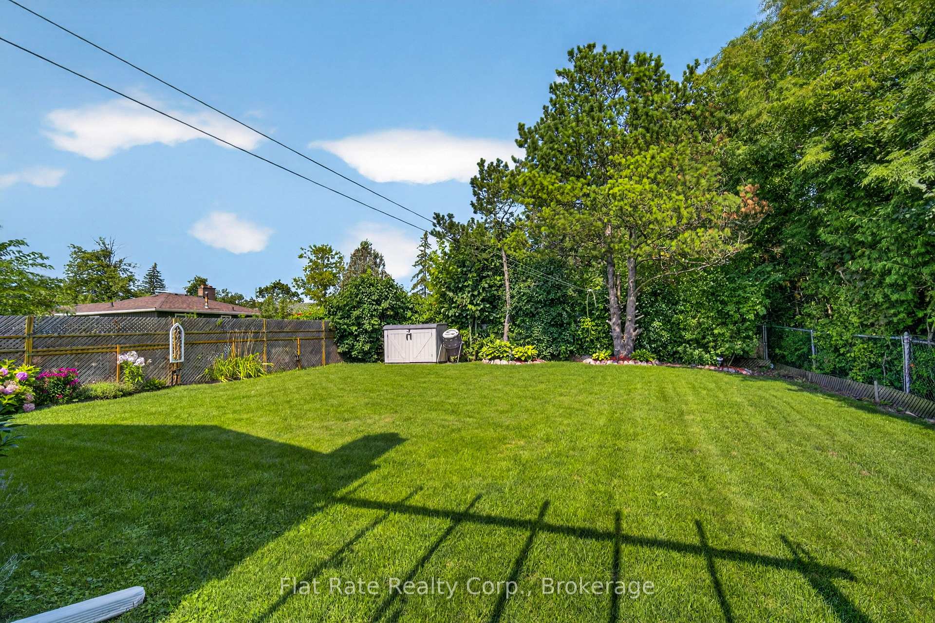 Photo 28 of 1990 Walker Avenue, Peterborough, Ashburnham Ward 4 — HOMEH