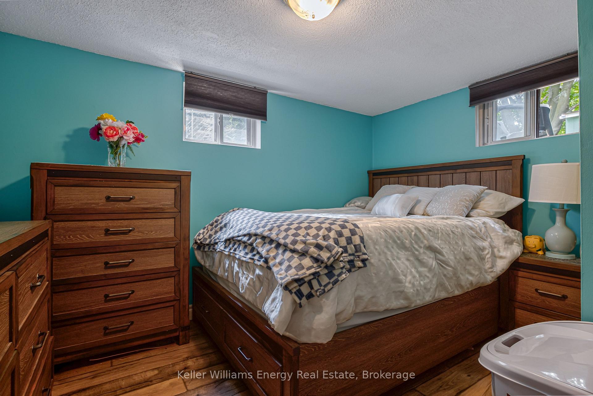 Photo 32 of 405 Bernhard Crescent, Oshawa, O'Neill — HOMEH
