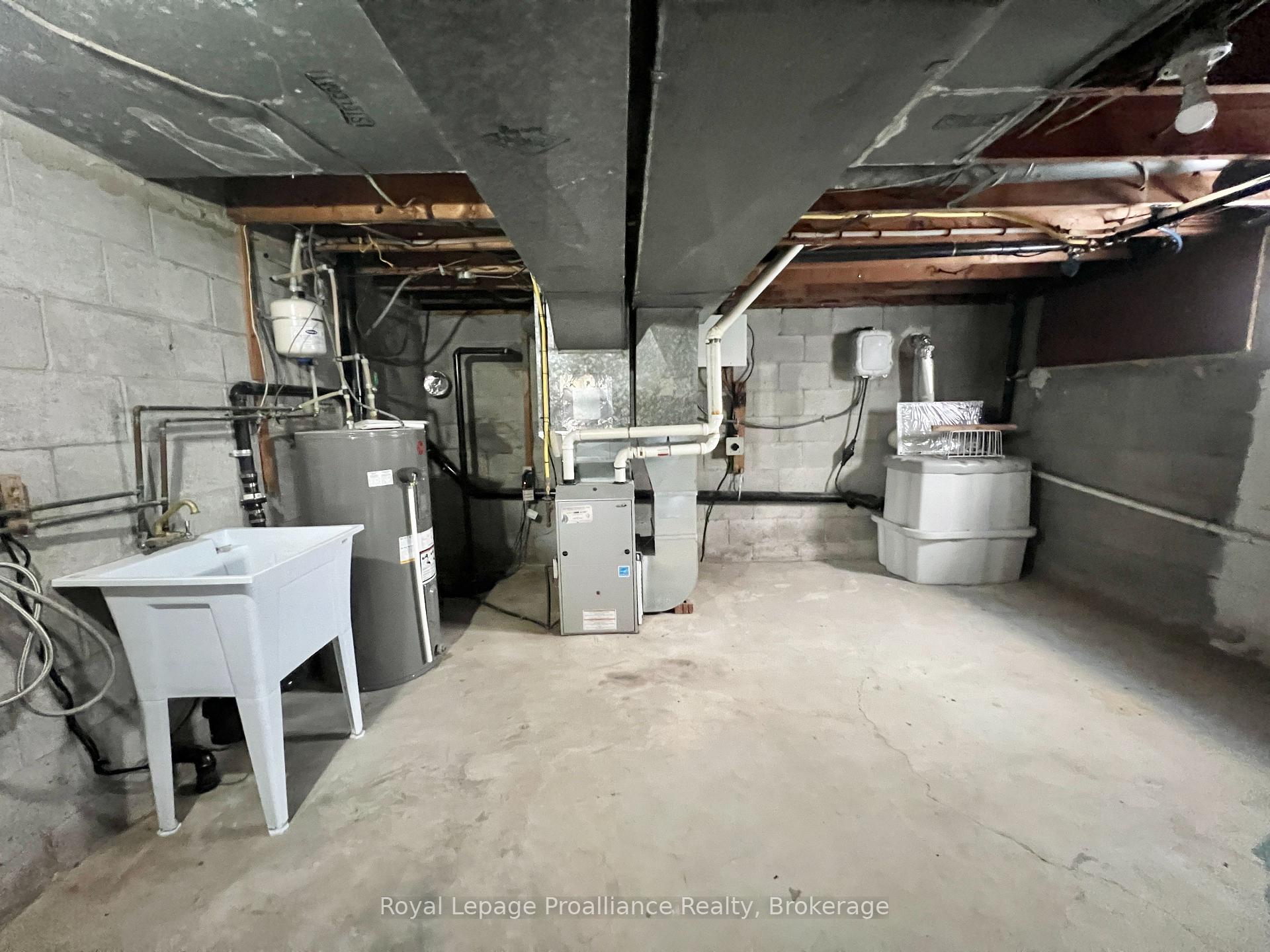 Photo 15 of Unit A, 148 Lester Road, Quinte West, Sidney Ward — HOMEH