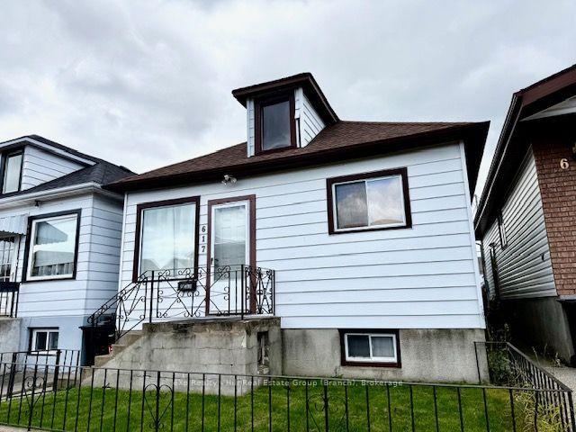 Photo 1 of 617 McTavish Street, Thunder Bay, East End — HOMEH