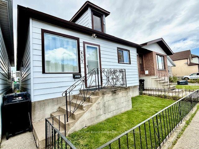 Photo 3 of 617 McTavish Street, Thunder Bay, East End — HOMEH