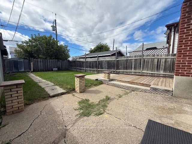 Photo 7 of 617 McTavish Street, Thunder Bay, East End — HOMEH