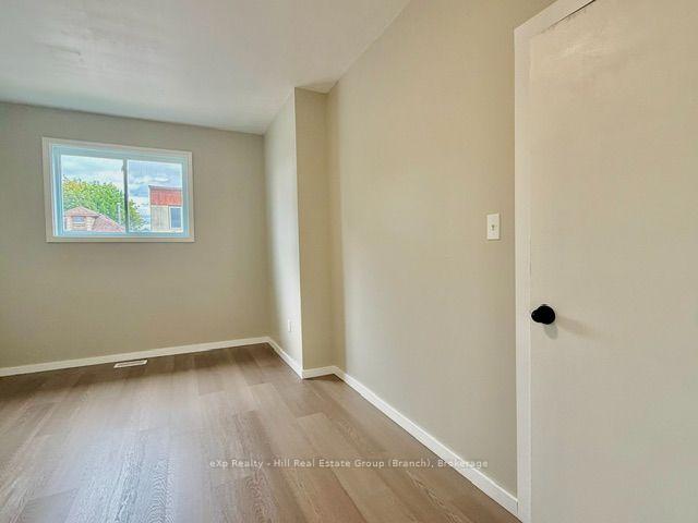 Photo 15 of 617 McTavish Street, Thunder Bay, East End — HOMEH
