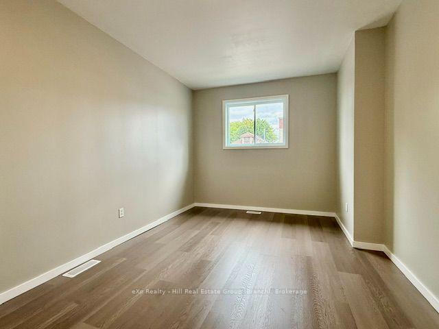 Photo 16 of 617 McTavish Street, Thunder Bay, East End — HOMEH