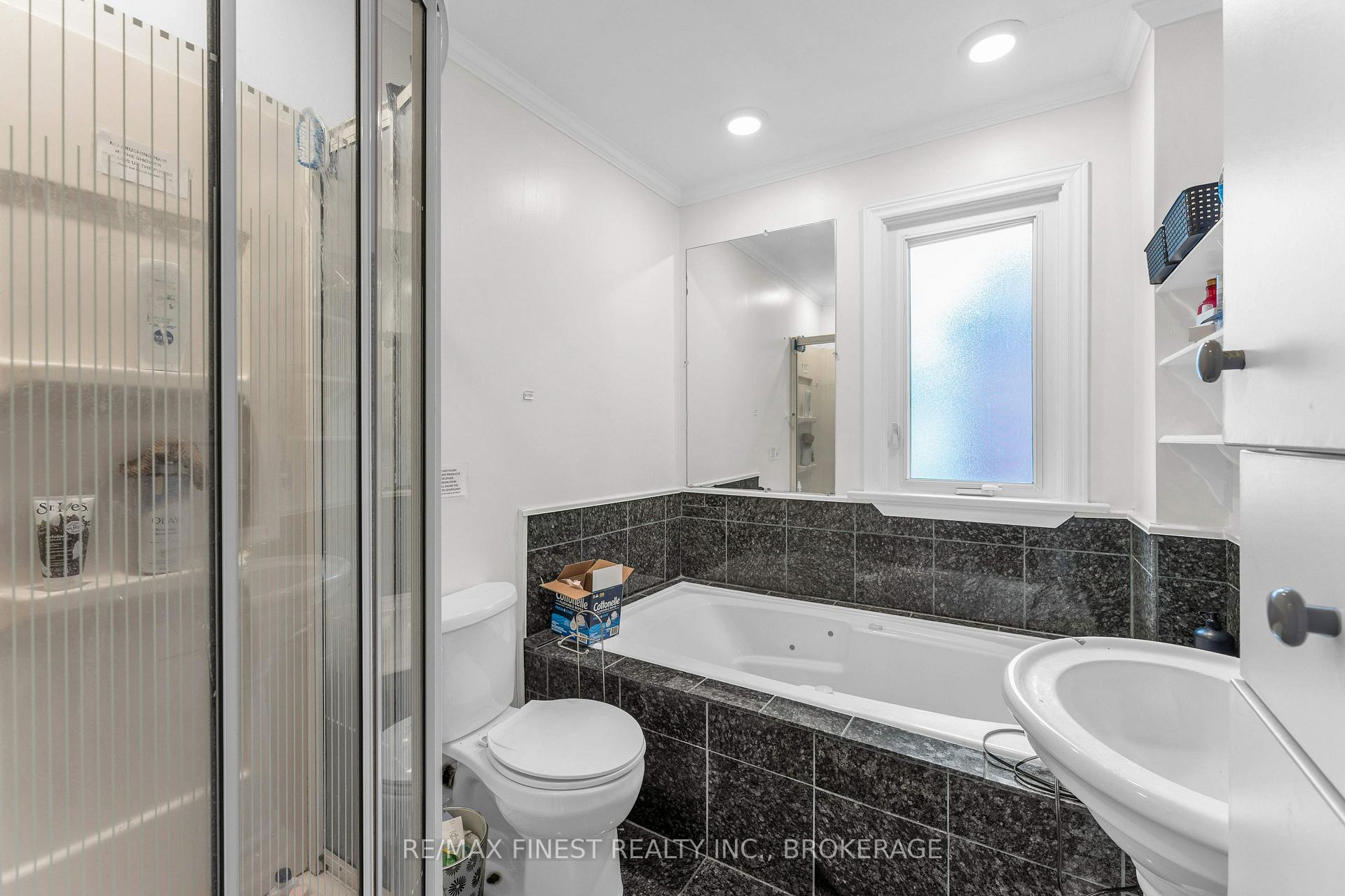 Photo 11 of 236 Collingwood Street, Kingston, Central City East — HOMEH