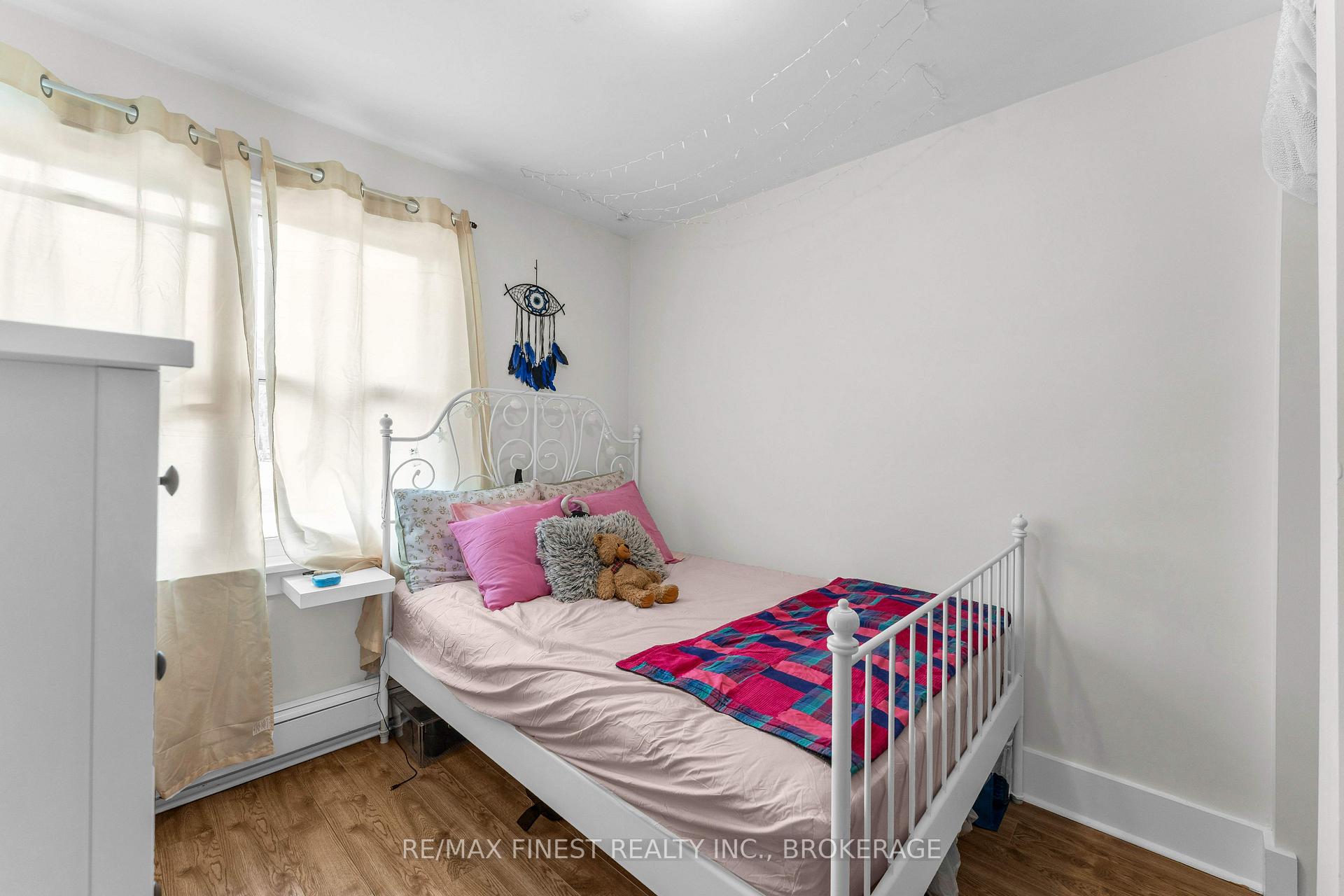 Photo 17 of 236 Collingwood Street, Kingston, Central City East — HOMEH