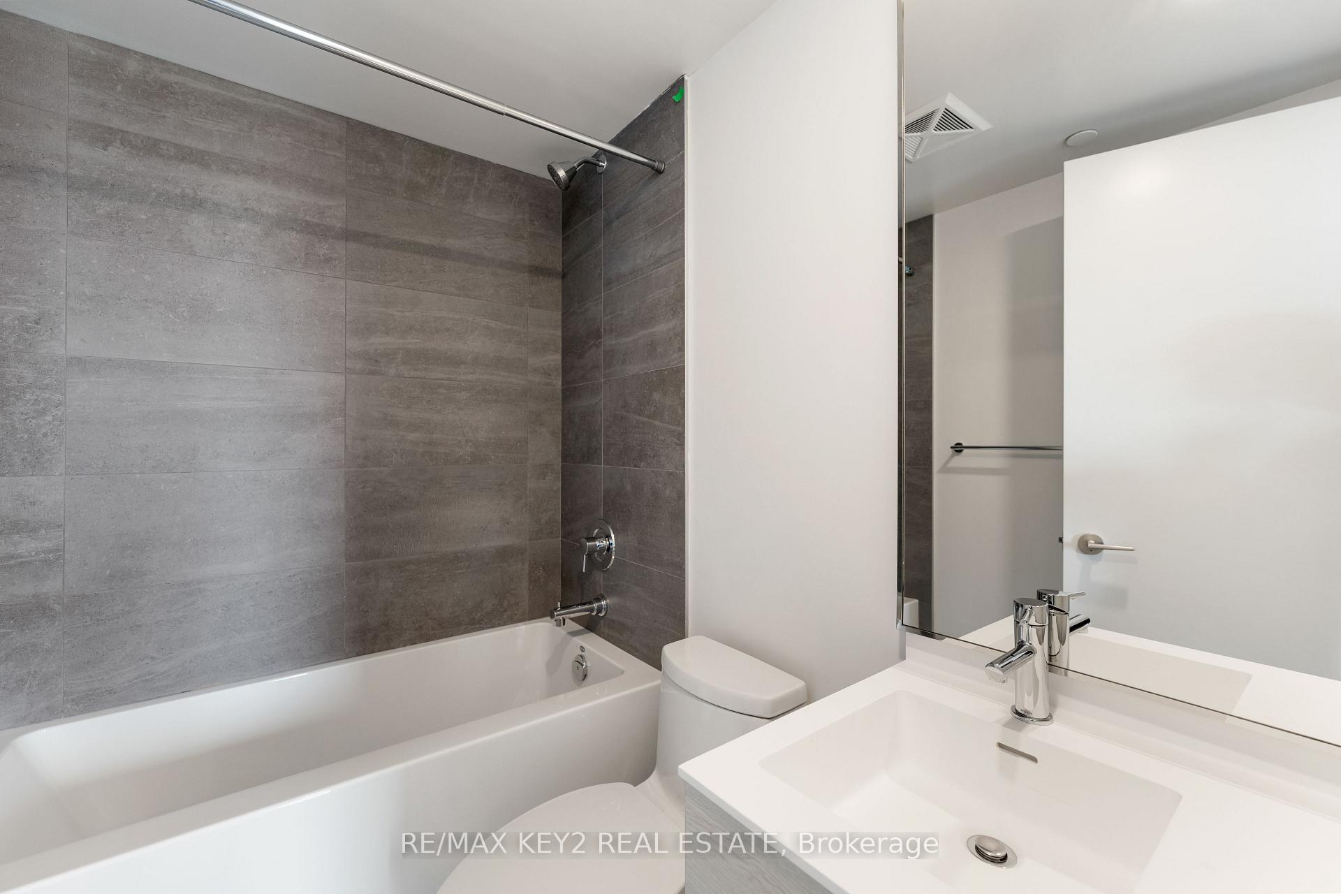 Photo 16 of Unit 1026, 28 Eastern Avenue, Toronto, Moss Park — HOMEH