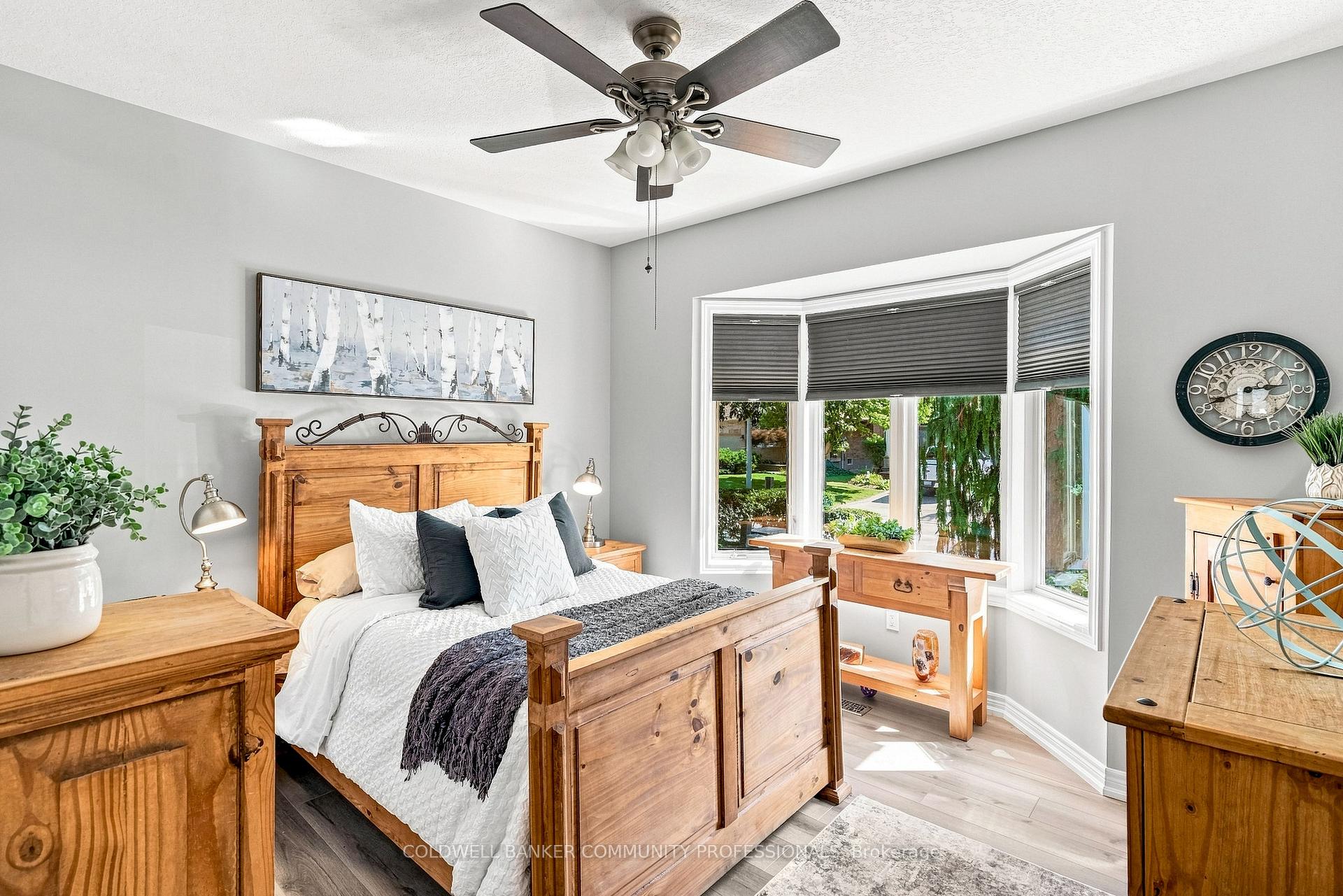 Photo 39 of 517 Genista Drive, Burlington, Bayview — HOMEH