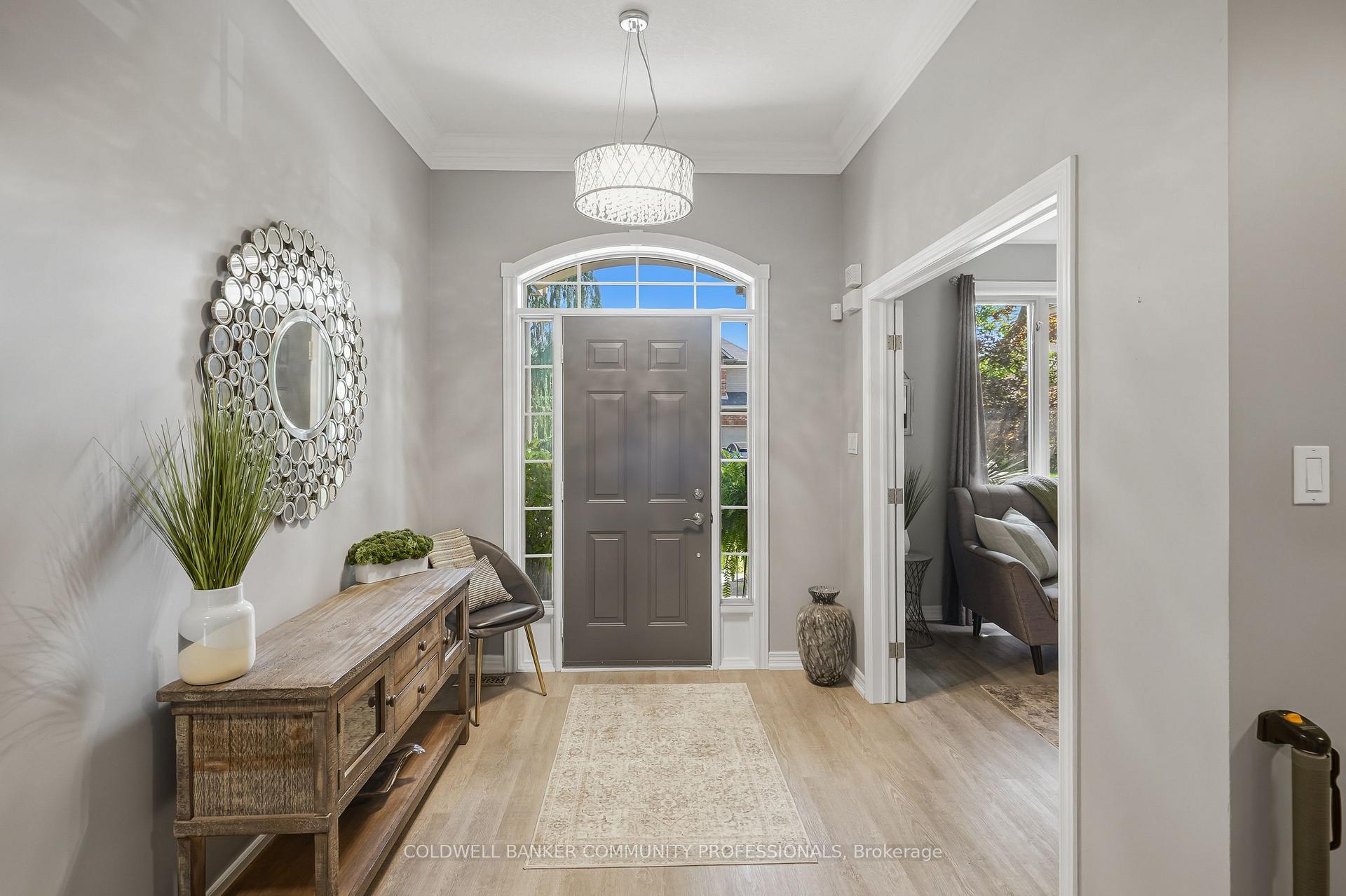Photo 34 of 517 Genista Drive, Burlington, Bayview — HOMEH