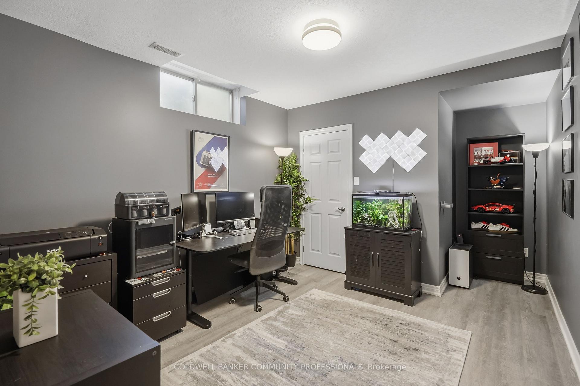 Photo 51 of 517 Genista Drive, Burlington, Bayview — HOMEH