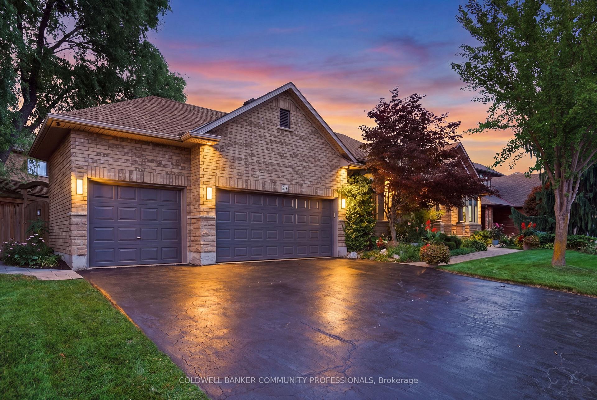 Photo 6 of 517 Genista Drive, Burlington, Bayview — HOMEH