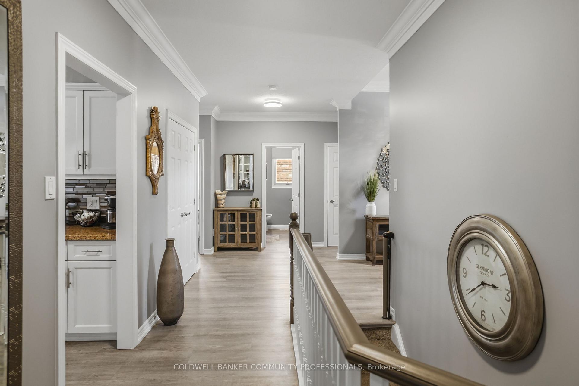 Photo 22 of 517 Genista Drive, Burlington, Bayview — HOMEH