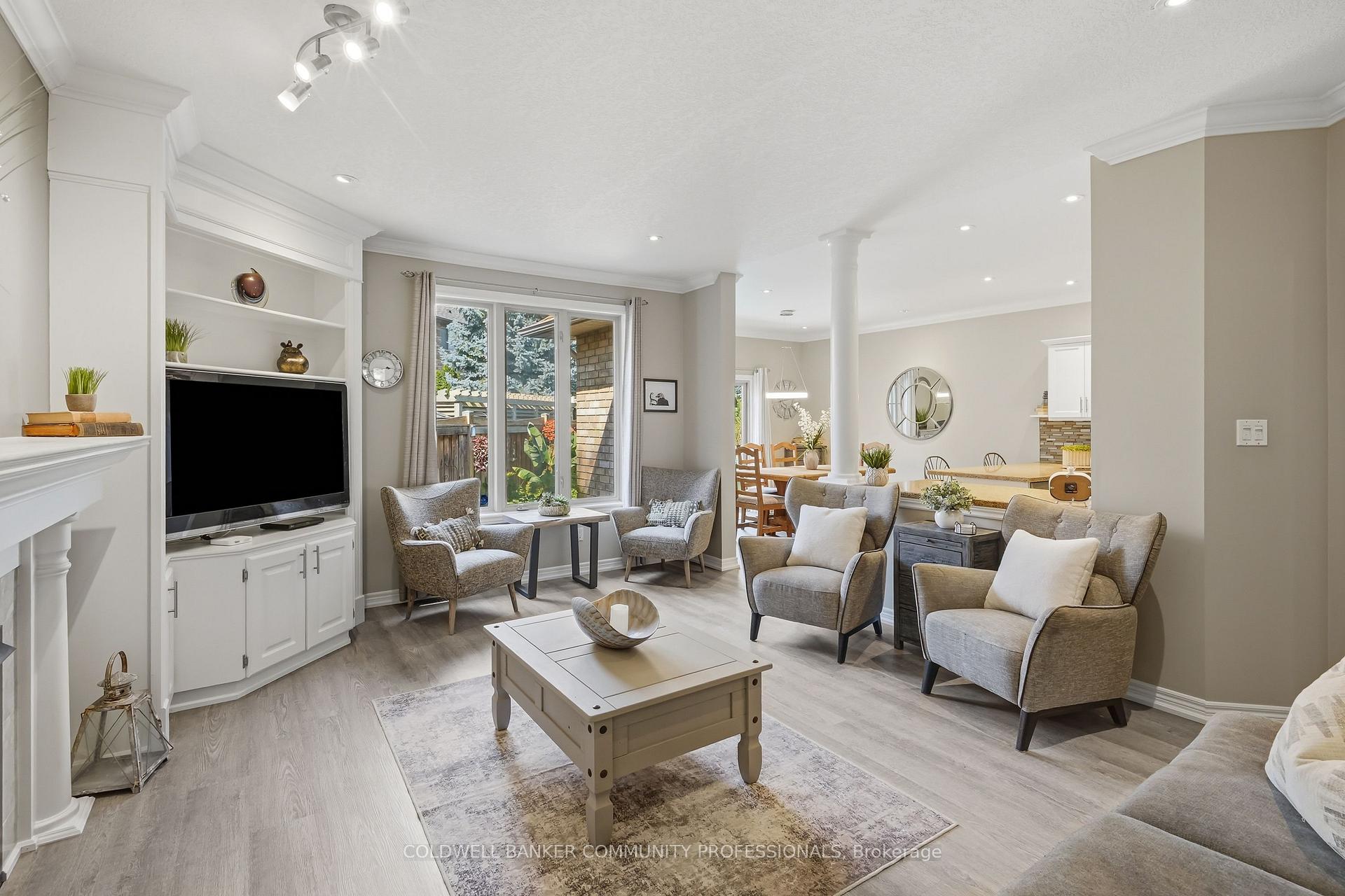 Photo 24 of 517 Genista Drive, Burlington, Bayview — HOMEH
