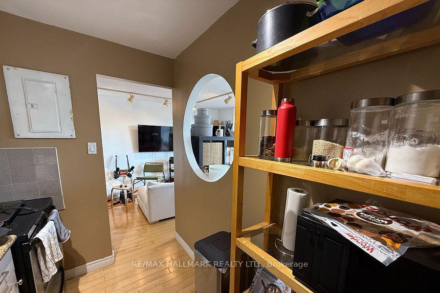 Photo 10 of Unit 1208, 914 Yonge Street, Toronto, The Annex — HOMEH