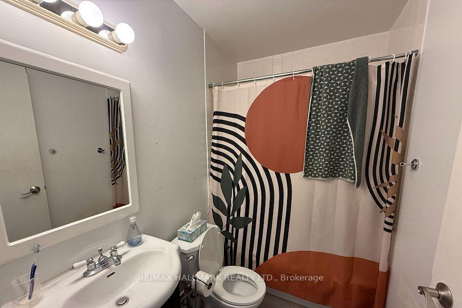 Photo 11 of Unit 1208, 914 Yonge Street, Toronto, The Annex — HOMEH