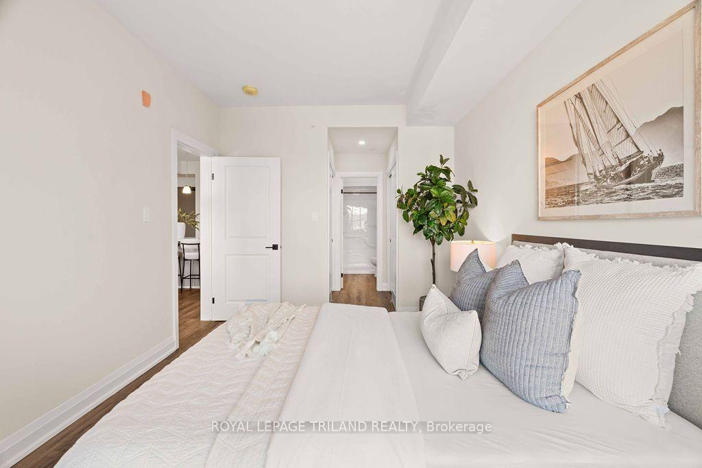 Photo 15 of Unit 424, 865 Kleinburg Drive, London, North B — HOMEH