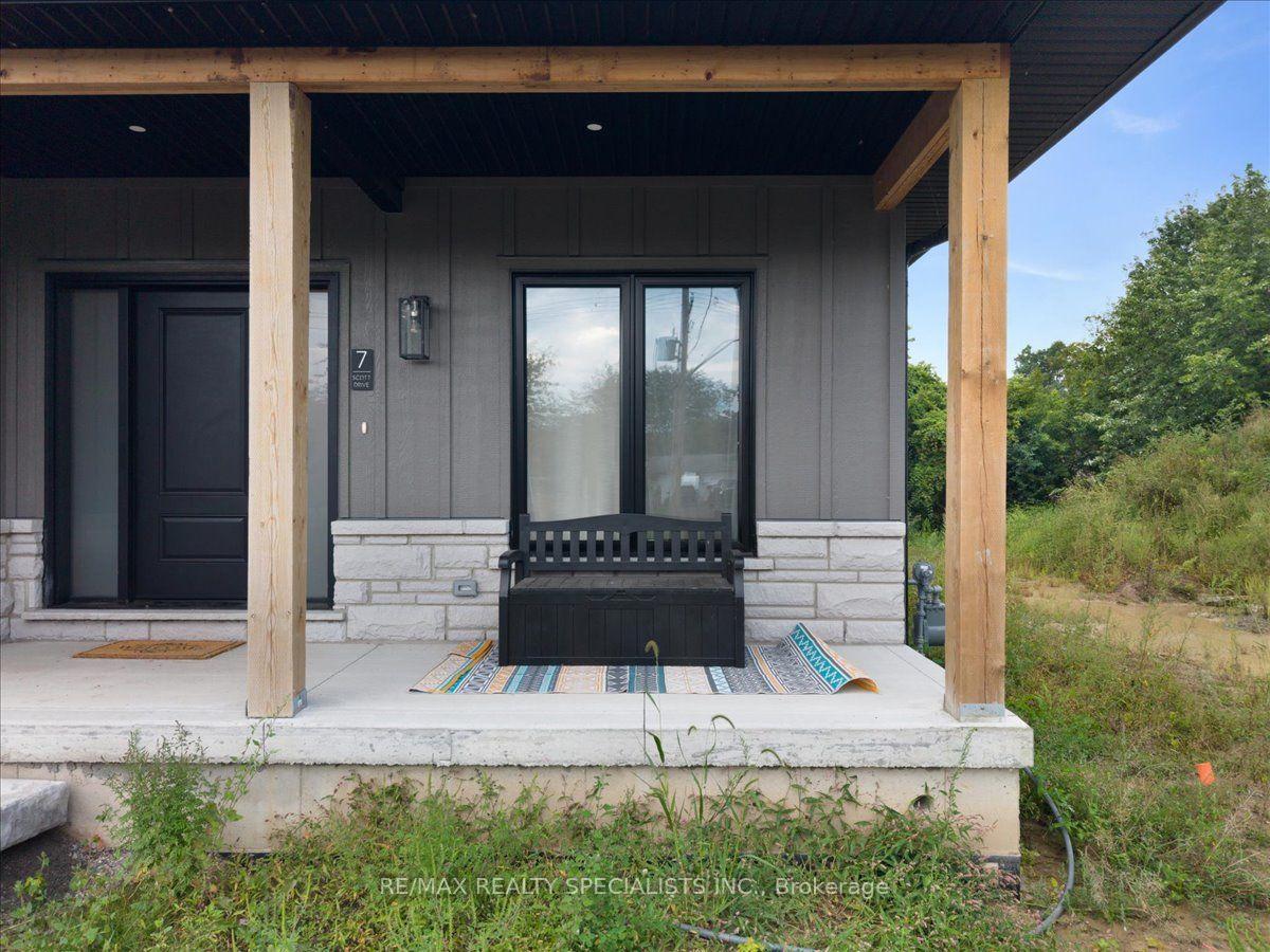 Photo 4 of 7 Scott Drive, Norfolk, Port Dover — HOMEH