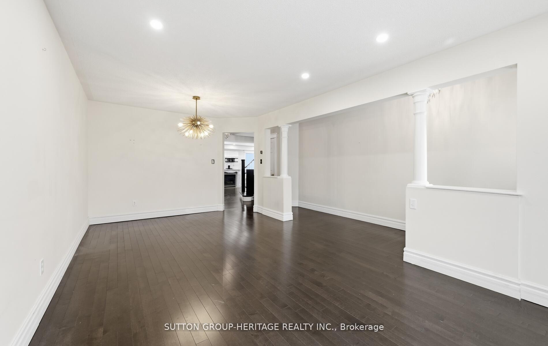 Photo 6 of 10 Greenhalf Drive, Ajax, South East — HOMEH