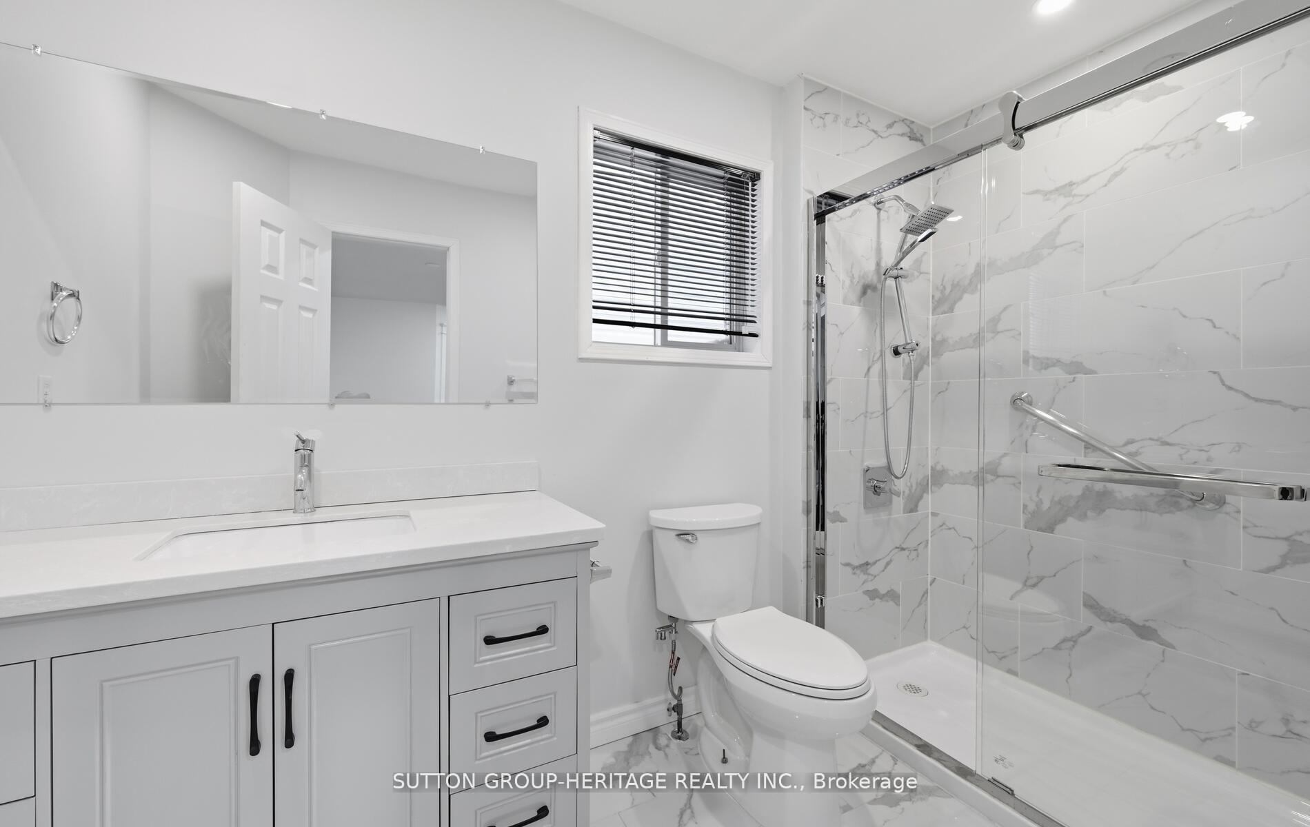Photo 15 of 10 Greenhalf Drive, Ajax, South East — HOMEH