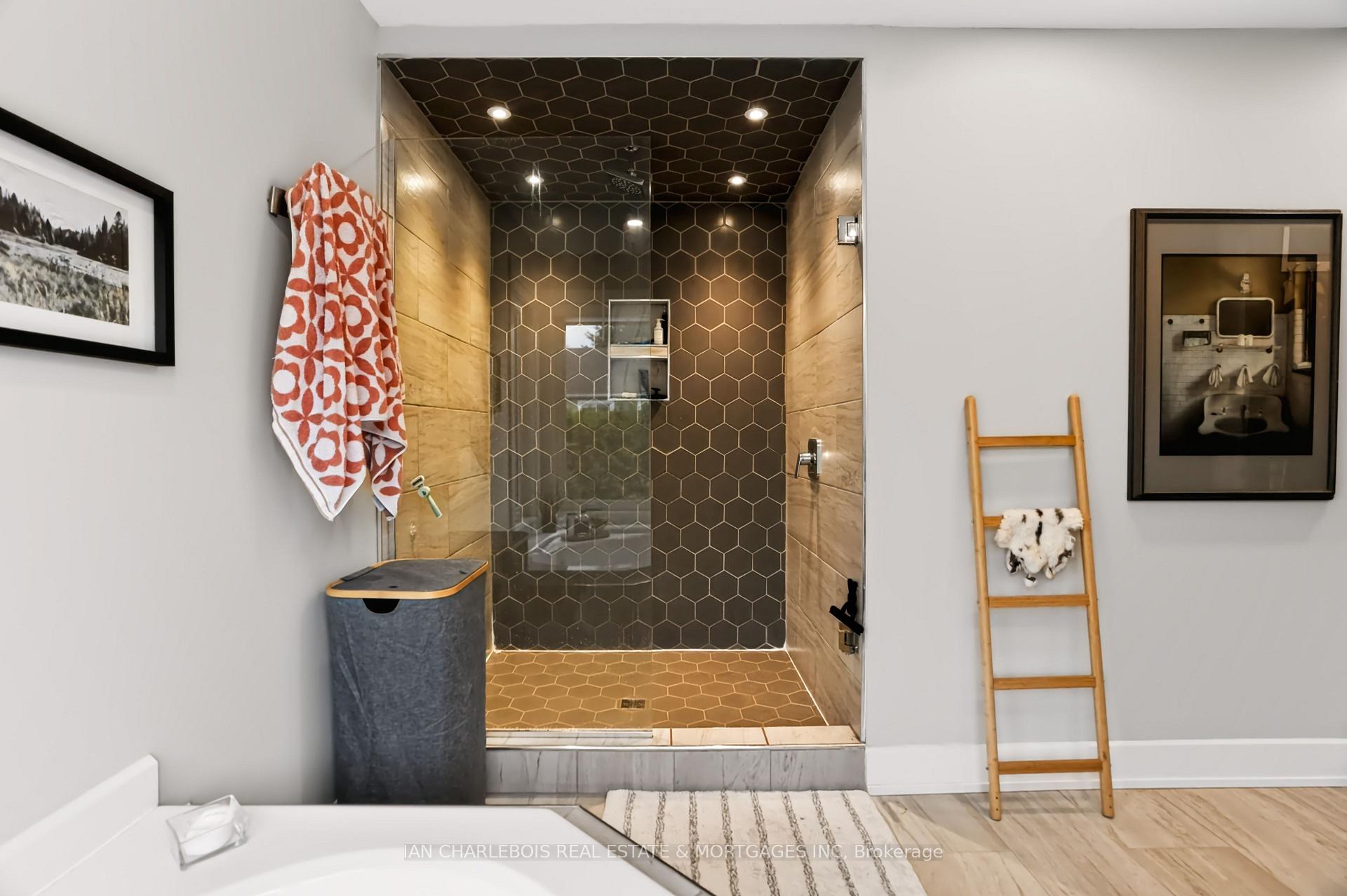 Photo 30 of Unit A, 846 Rockson Crescent, Ottawa, Stittsville (South) — HOMEH