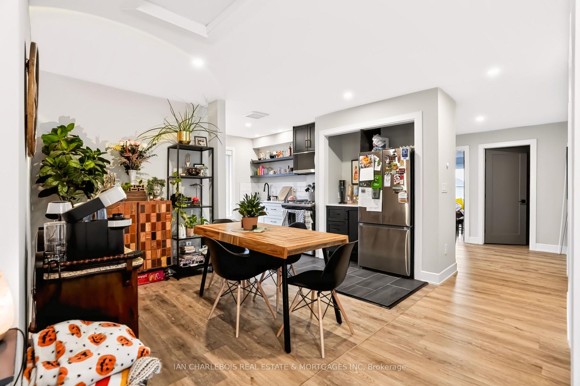 Photo 15 of Unit A, 846 Rockson Crescent, Ottawa, Stittsville (South) — HOMEH