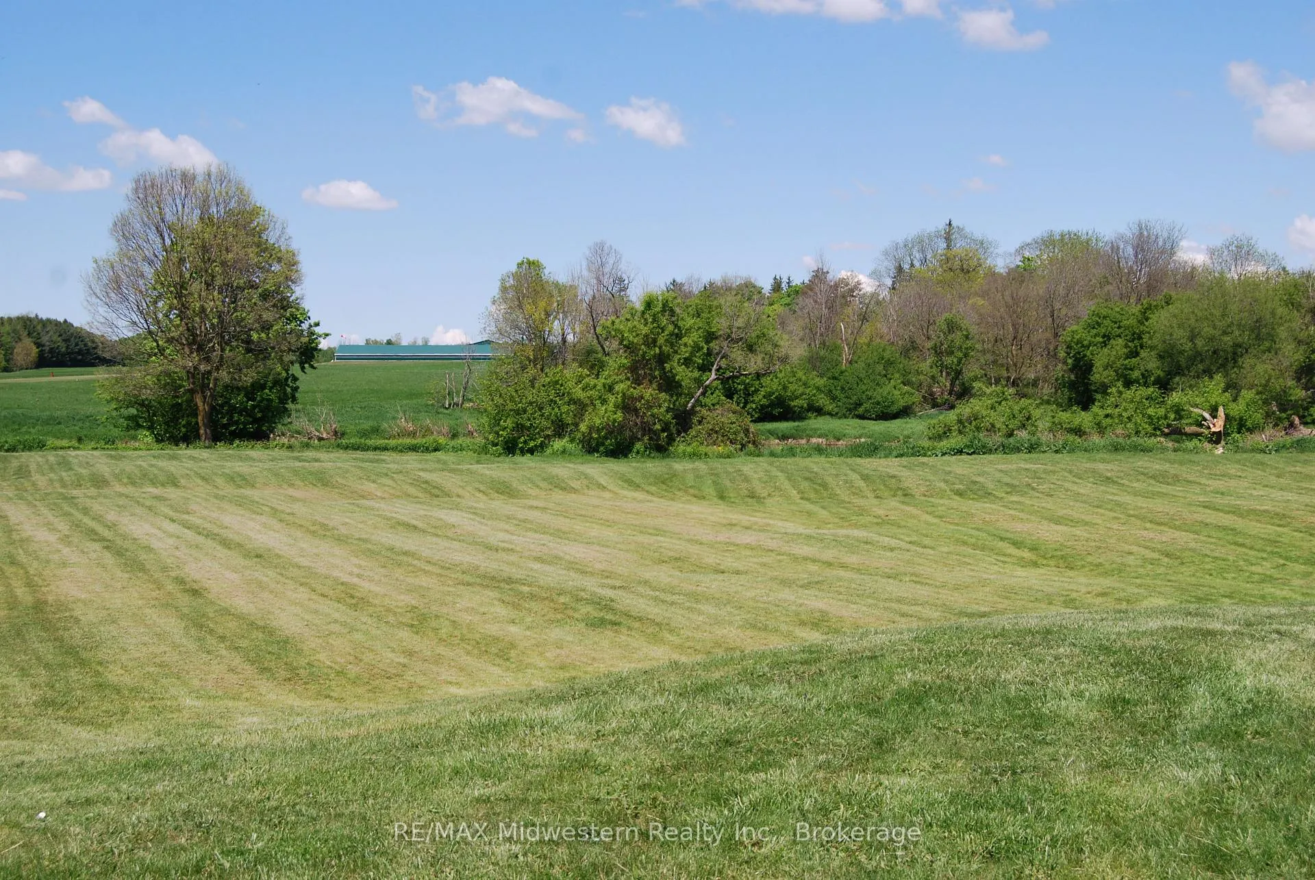 Photo 7 of 39668 Amberley Road, North Huron, Wingham — HOMEH