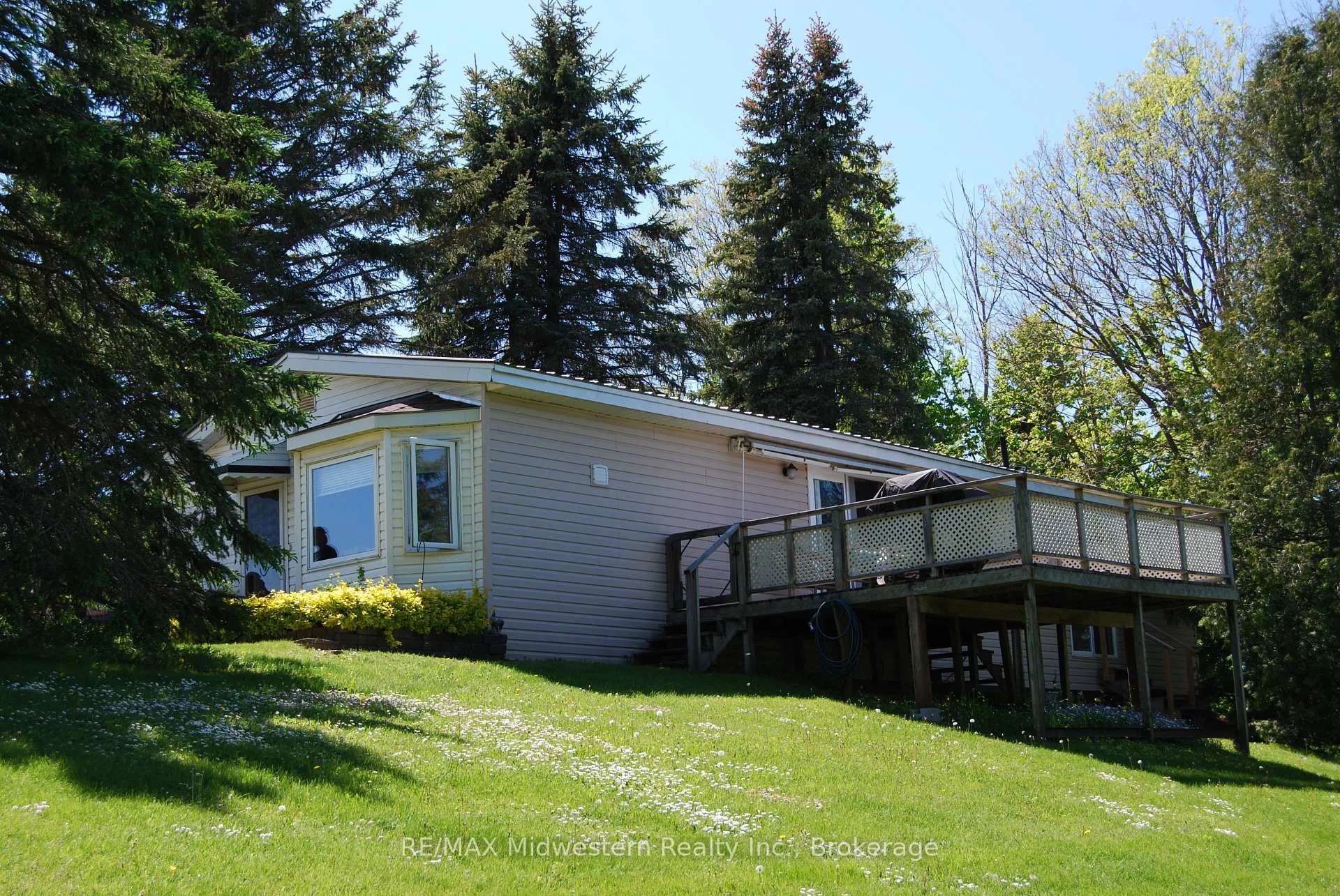 Photo 9 of 39668 Amberley Road, North Huron, Wingham — HOMEH