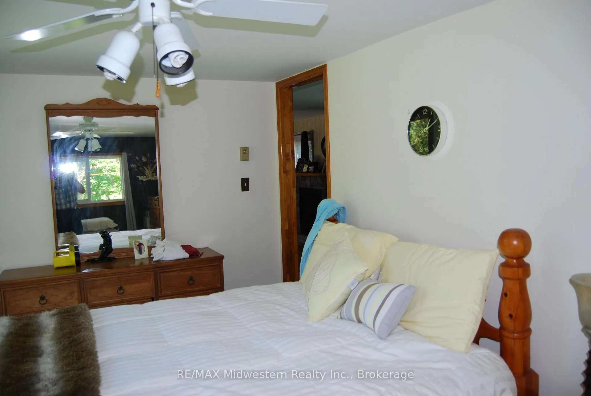 Photo 17 of 39668 Amberley Road, North Huron, Wingham — HOMEH