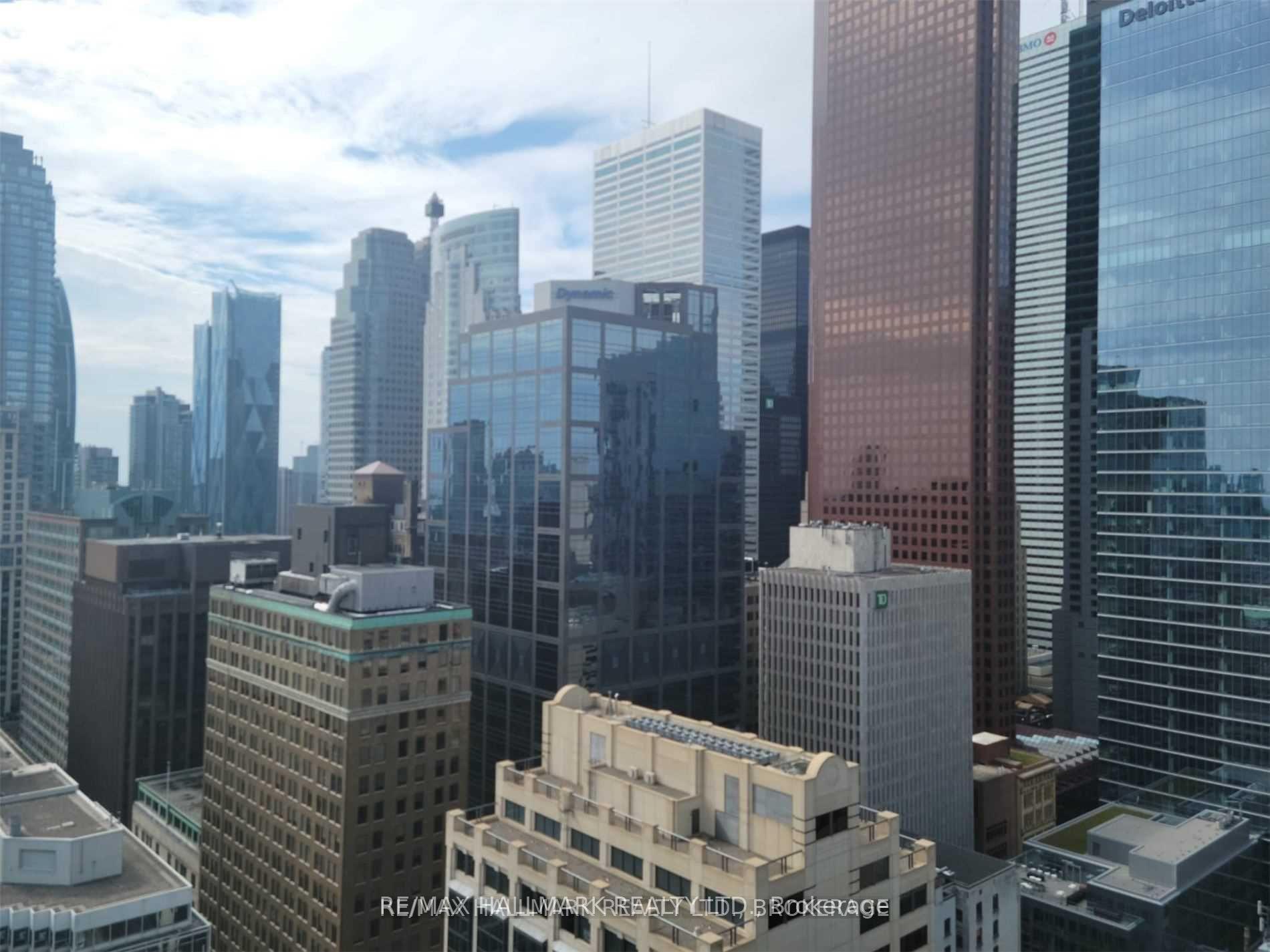 Photo 10 of Unit 2306, 25 Richmond Street E, Toronto, Church-Yonge Corridor — HOMEH