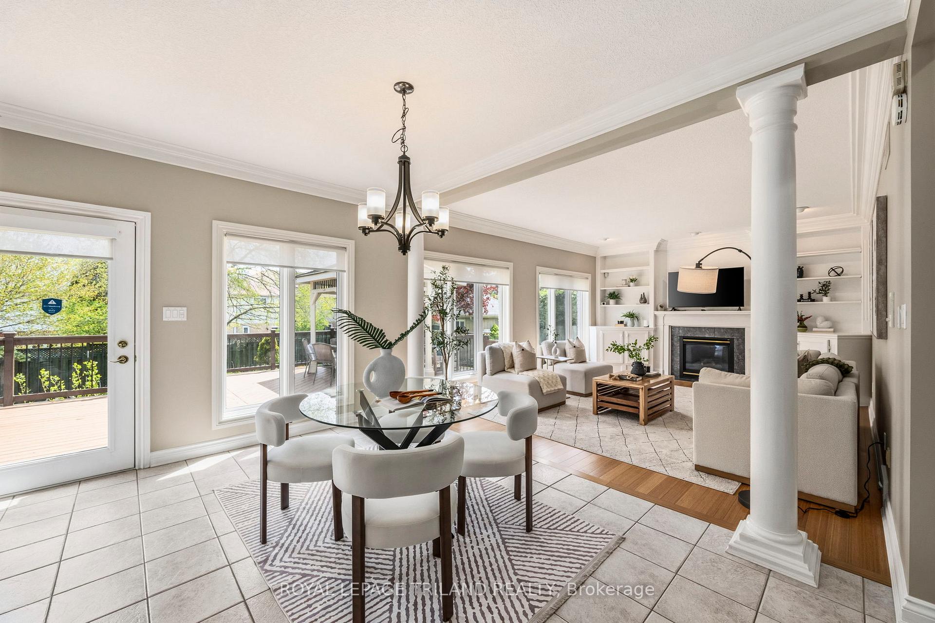 Photo 14 of 56 Glenridge Crescent, London, North A — HOMEH