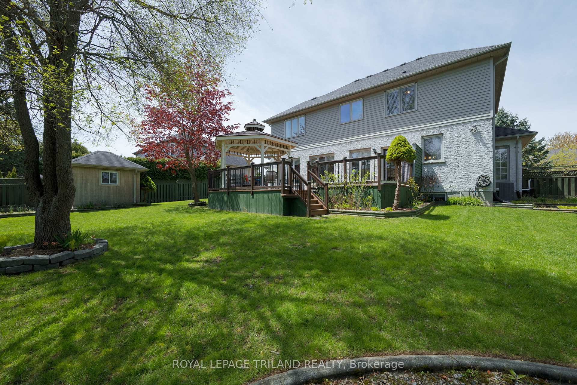 Photo 42 of 56 Glenridge Crescent, London, North A — HOMEH