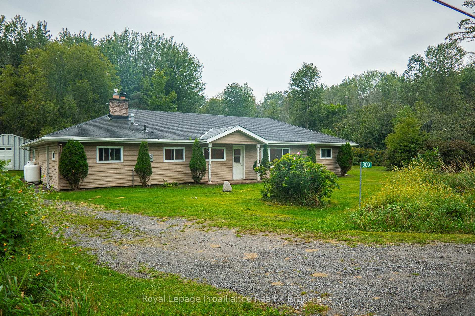 Photo of 309 Gardenville Road