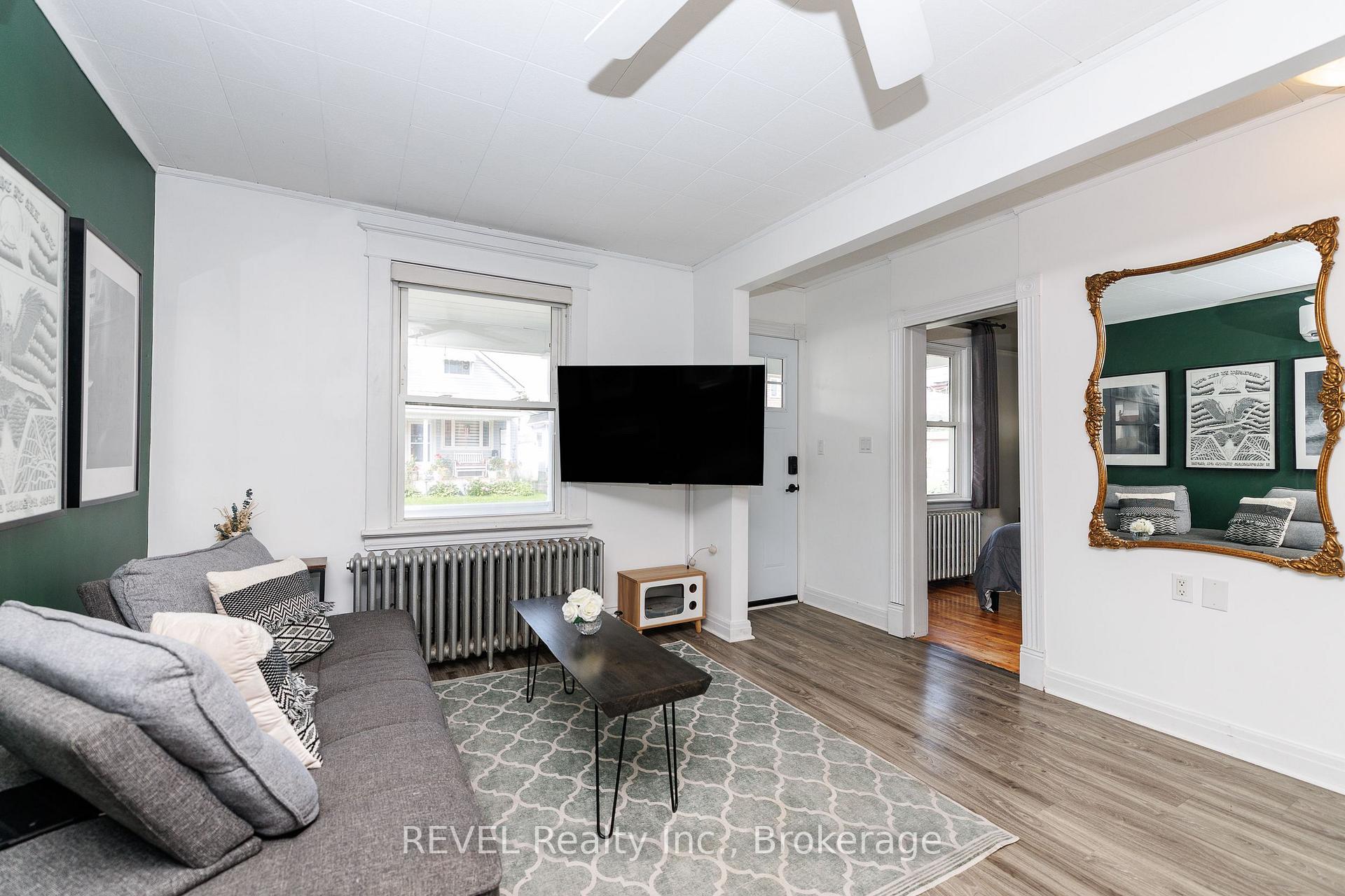 Photo 9 of 14 Battle Street, Thorold, Thorold Downtown — HOMEH