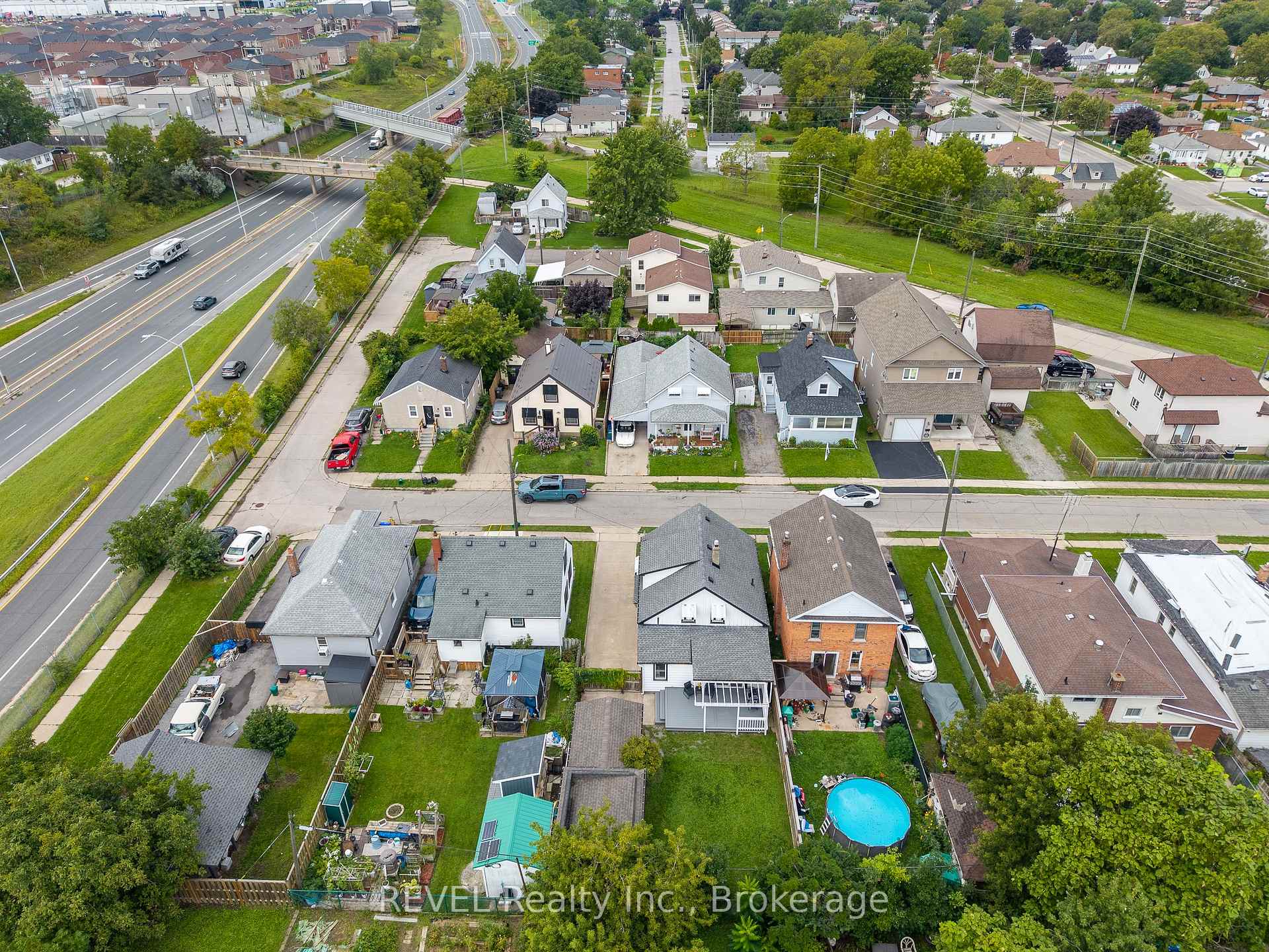 Photo 41 of 14 Battle Street, Thorold, Thorold Downtown — HOMEH