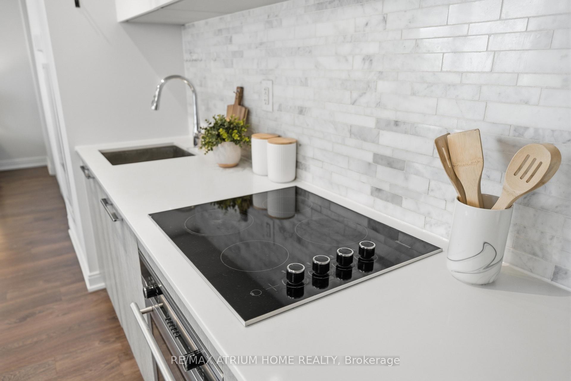 Photo 14 of Unit 4413, 50 Charles Street E, Toronto, Church-Yonge Corridor — HOMEH