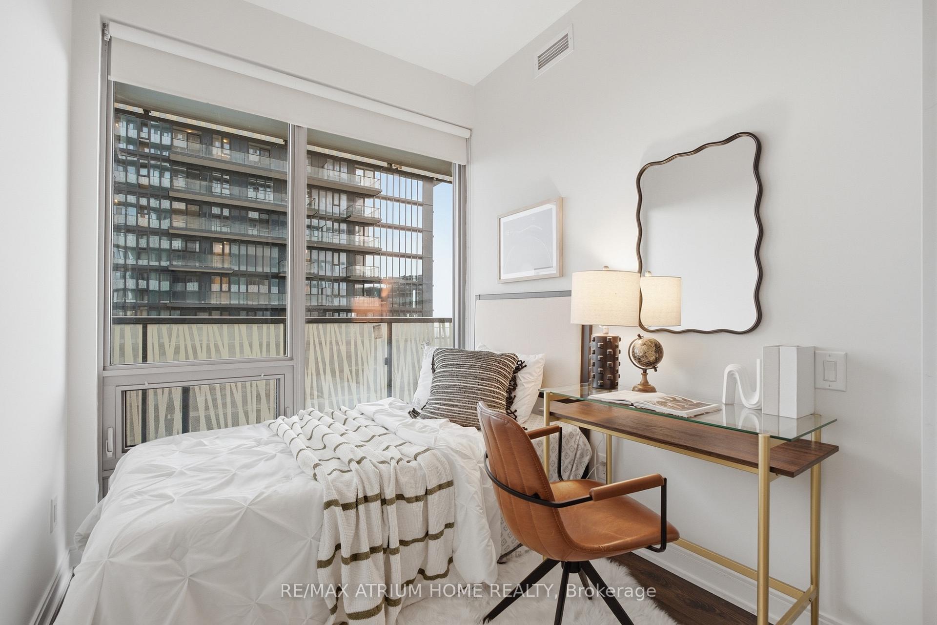 Photo 19 of Unit 4413, 50 Charles Street E, Toronto, Church-Yonge Corridor — HOMEH