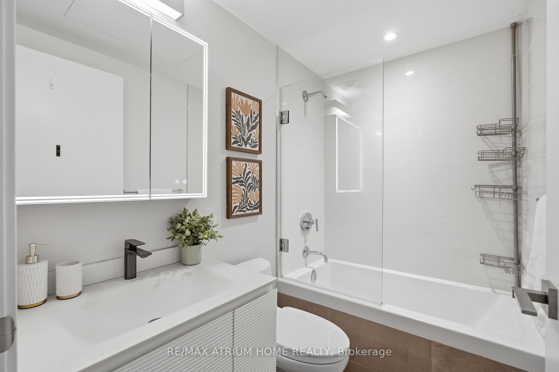 Photo 21 of Unit 4413, 50 Charles Street E, Toronto, Church-Yonge Corridor — HOMEH