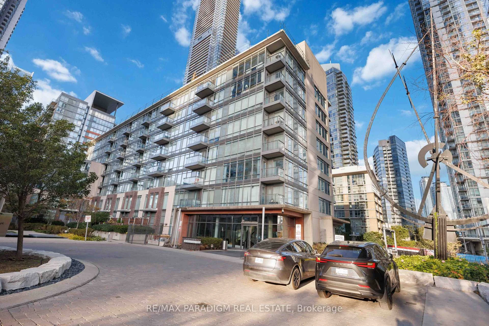 Photo of Unit 326, 15 Brunel Court