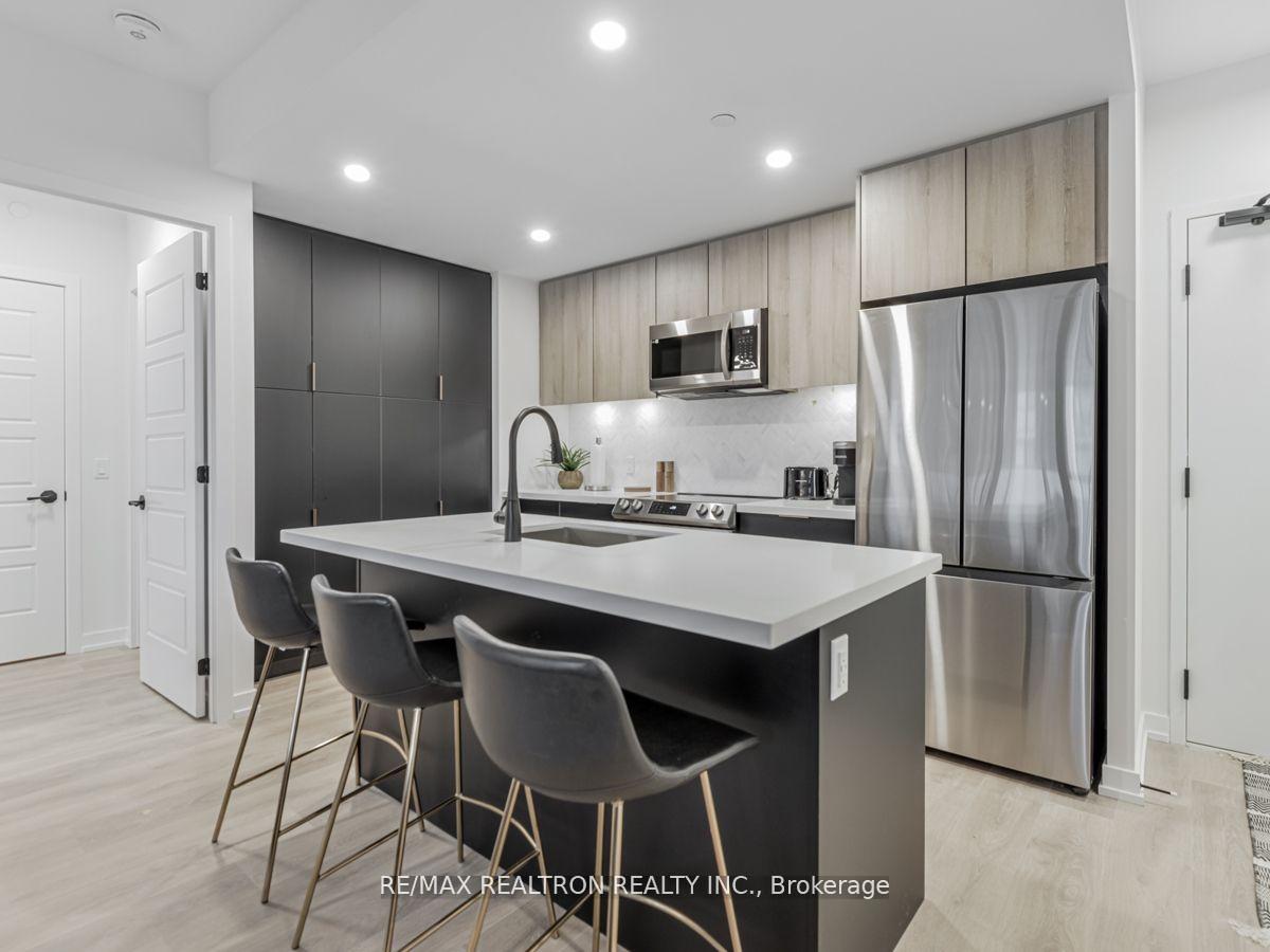 Photo 8 of Unit 254, 415 Sea Ray Avenue, Innisfil, Rural Innisfil — HOMEH