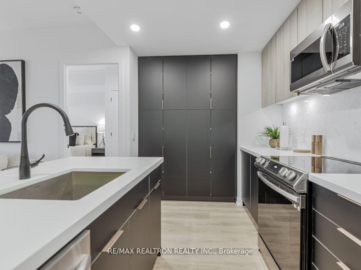 Photo 11 of Unit 254, 415 Sea Ray Avenue, Innisfil, Rural Innisfil — HOMEH