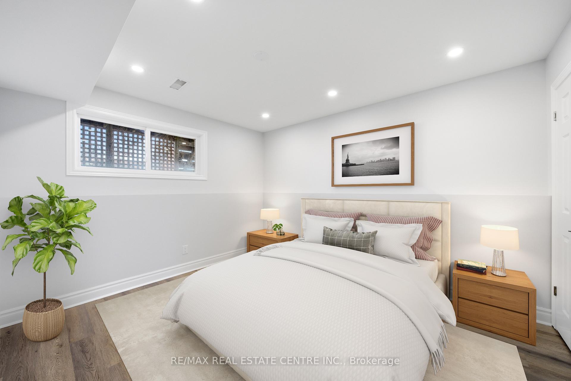 Photo 35 of 233B Vine Street, St. Catharines, Fairview — HOMEH