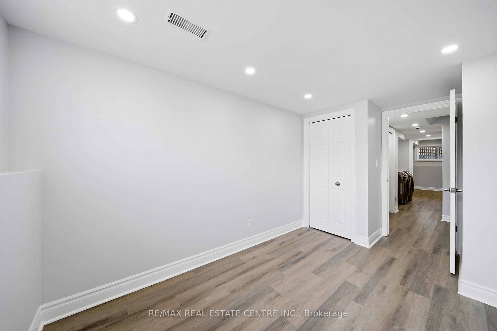 Photo 40 of 233B Vine Street, St. Catharines, Fairview — HOMEH