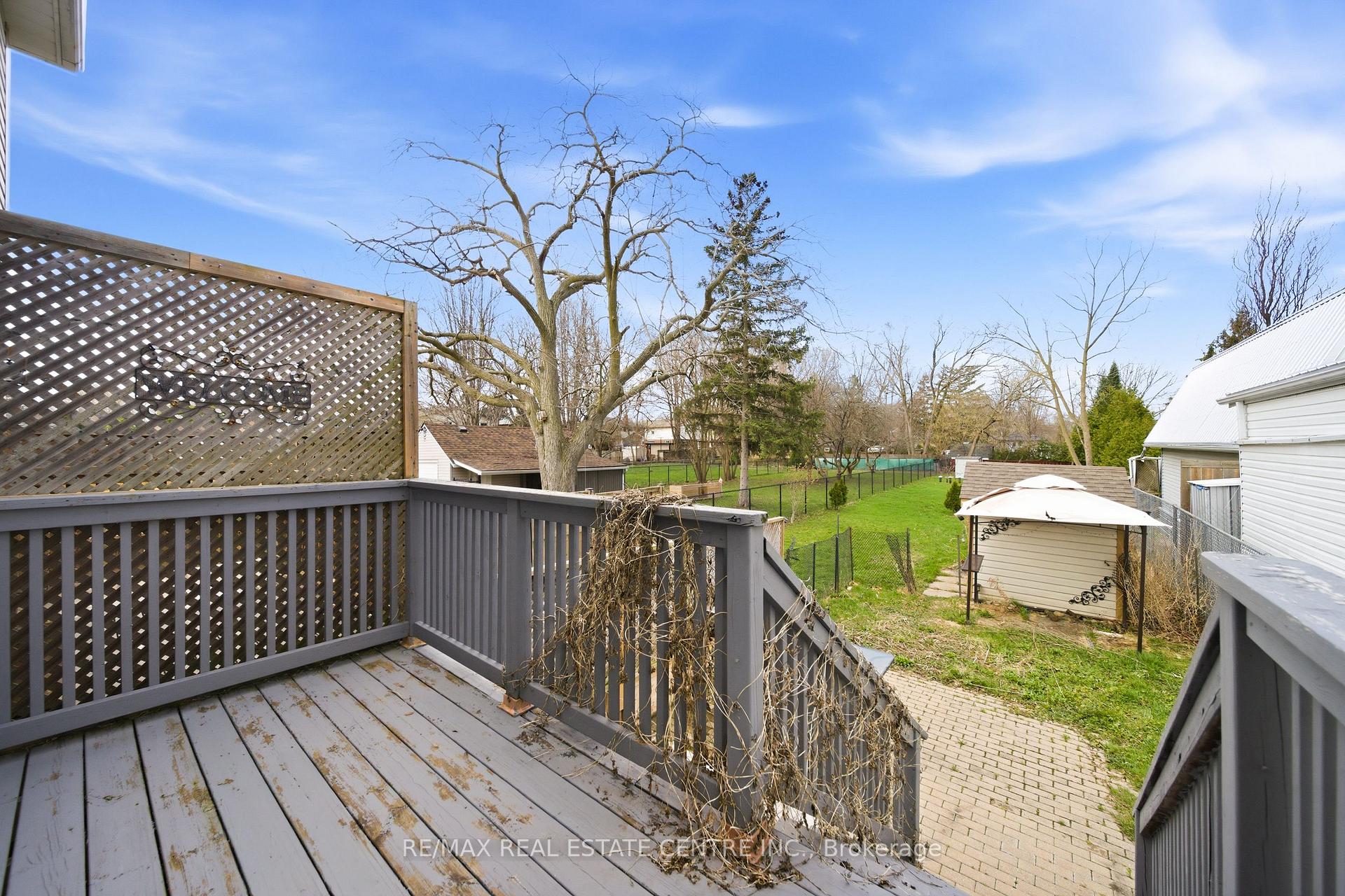 Photo 42 of 233B Vine Street, St. Catharines, Fairview — HOMEH
